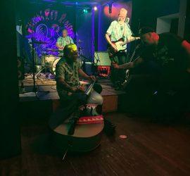 Raucous Red Roosters 3.10.2027 Vogelhaus Bocholt